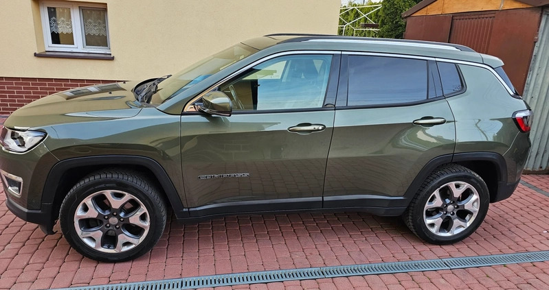 Jeep Compass cena 72500 przebieg: 268000, rok produkcji 2018 z Goleniów małe 781